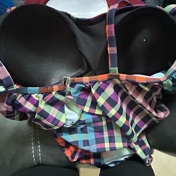 BEACH BUMP by MOTHERHOOD MATERNITY Modest Multi Gingham Plaid 1 pc Medium Padded - Picture 4 of 5